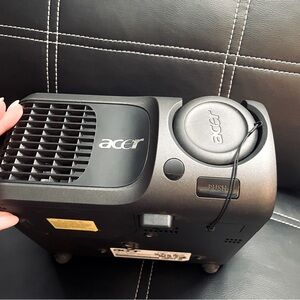 Projector Acer PD120d DLP